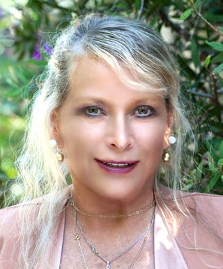 Elizabeth Wilde, Psychic Medium, Melbourne, Victoria